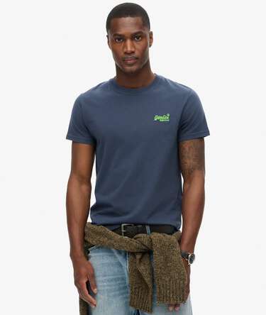 Essential -T-paita